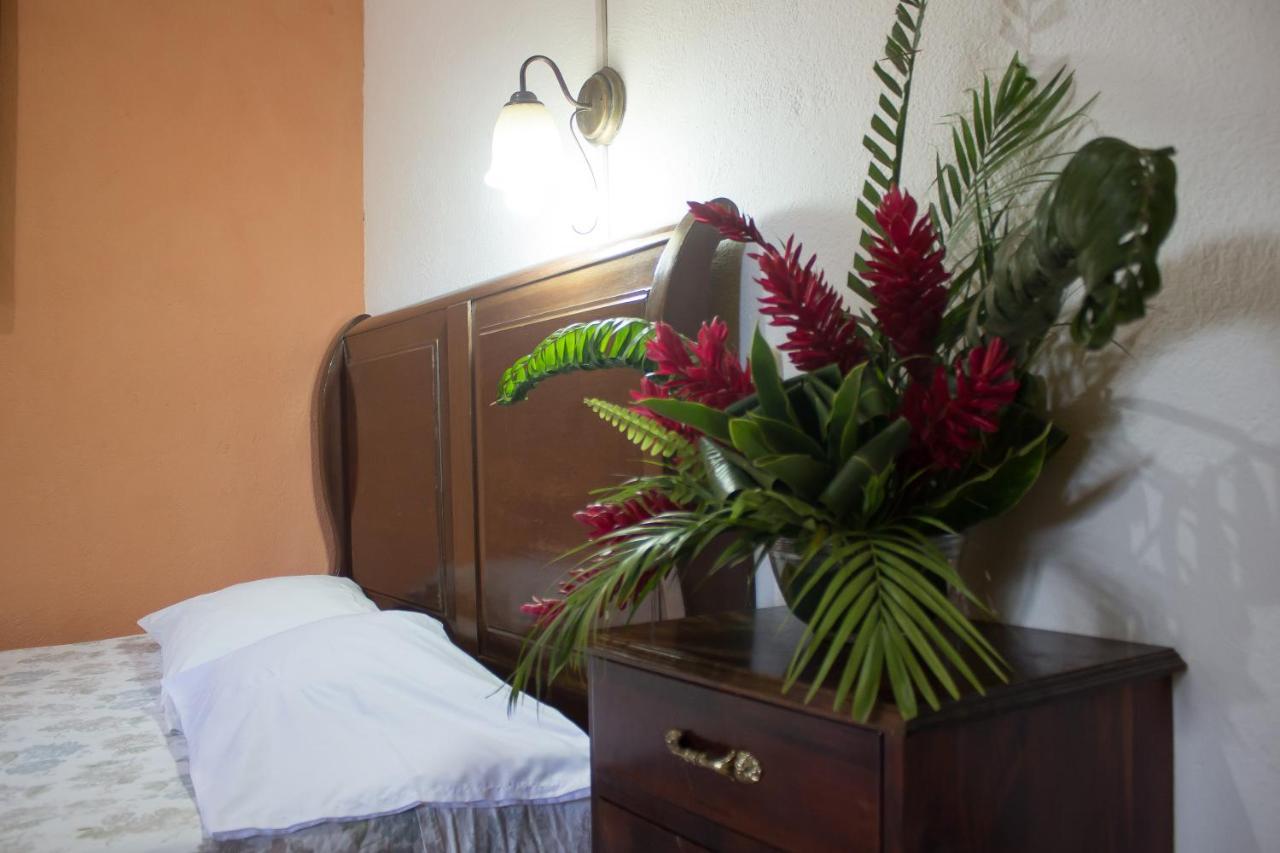 Hotel Rabin Itzam Lanquín Buitenkant foto